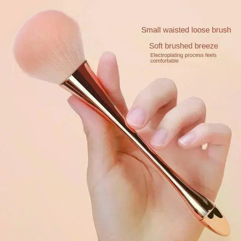 Large Nail Dust Brush